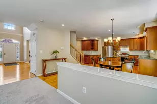 6758 Edge Cliff Dr, Alexandria, VA 22315 - Photo 16