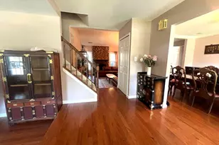 2584 John Milton Dr, Herndon, VA 20171 - Photo 6