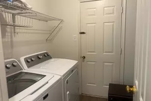 2584 John Milton Dr, Herndon, VA 20171 - Photo 20