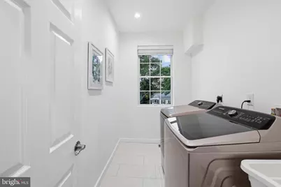 6925 Barrett Road, Falls Church, VA 22042 - Photo 34