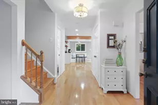 3366 Taleen Ct, Annandale, VA 22003 - Photo 4