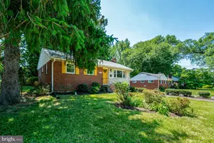 3219 Norfolk Ln, Falls Church, VA 22042 - Photo 4