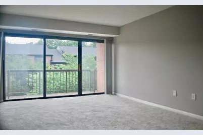 9707 Kings Crown Court #201, Fairfax, VA 22031 - Photo 2