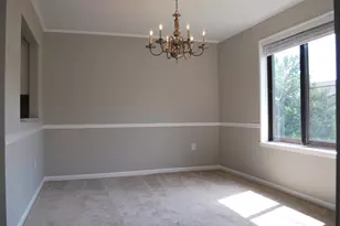 9707 Kings Crown Ct, Fairfax, VA 22031 - Photo 4
