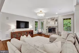 11394 Fox Vale Glen Ct, Oakton, VA 22124 - Photo 16