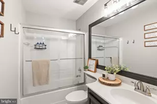 4016 Blue Slate Dr, Alexandria, VA 22306 - Photo 32