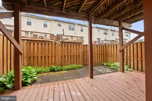 6804 Signature Cir, Alexandria, VA 22310 - Photo 28