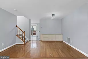 6804 Signature Cir, Alexandria, VA 22310 - Photo 8