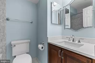 7510 Collins Meade Way, Alexandria, VA 22315 - Photo 20