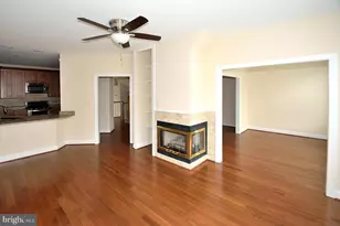 9425 Van Arsdale Dr, Vienna, VA 22181 - Photo 6
