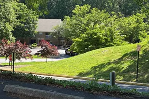 5835 Cove Landing Rd, Burke, VA 22015 - Photo 2