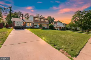 4108 Wynnwood Dr, Annandale, VA 22003 - Photo 2