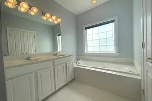 11451 Fogarty Ct, Fairfax, VA 22030 - Photo 18