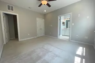 11451 Fogarty Ct, Fairfax, VA 22030 - Photo 14