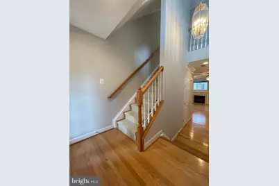11451 Fogarty Court, Fairfax, VA 22030 - Photo 2