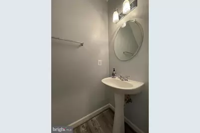 11451 Fogarty Court, Fairfax, VA 22030 - Photo 10