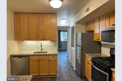 2044 Royal Fern Court #19/2A, Reston, VA 20191 - Photo 6