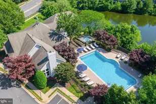 14301 Grape Holly Grove, Centreville, VA 20121 - Photo 28