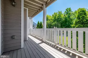14301 Grape Holly Grove, Centreville, VA 20121 - Photo 4