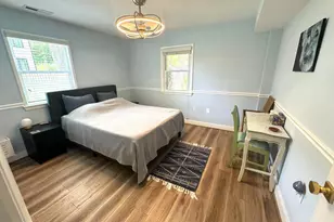 1100 Maple Ave E, Vienna, VA 22180 - Photo 4