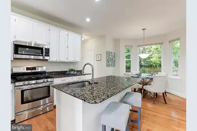 3002 Jeannie Anna Court, Herndon, VA 20171 - Photo 6