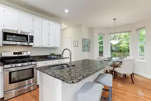 3002 Jeannie Anna Ct, Herndon, VA 20171 - Photo 6