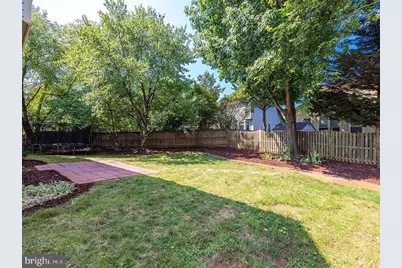 3002 Jeannie Anna Court, Herndon, VA 20171 - Photo 16