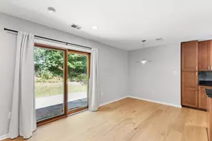 11404 Turnmill Ln, Reston, VA 20191 - Photo 8