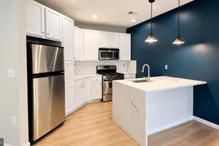 2655 Prosperity Ave, Fairfax, VA 22031 - Photo 1