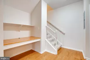 5121 Travis Edward Way, Centreville, VA 20120 - Photo 6