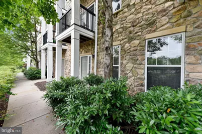 5121 Travis Edward Way #B, Centreville, VA 20120 - Photo 6
