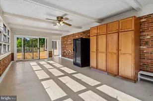 15125 Braddock Rd, Centreville, VA 20120 - Photo 6