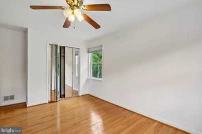 15125 Braddock Road #MAIN HOUSE, Centreville, VA 20120 - Photo 24