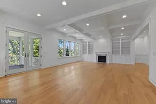 1903 Torregrossa Ct, McLean, VA 22101 - Photo 2