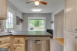 8307 Carrleigh Pkwy, Springfield, VA 22152 - Photo 10