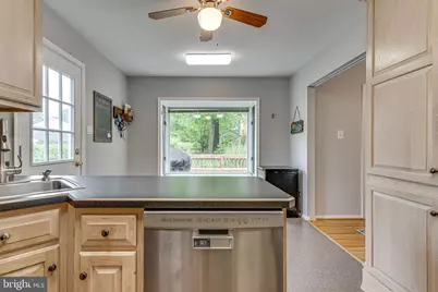 8307 Carrleigh Parkway, Springfield, VA 22152 - Photo 10