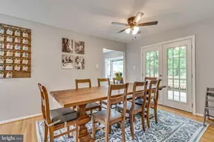 8307 Carrleigh Pkwy, Springfield, VA 22152 - Photo 6