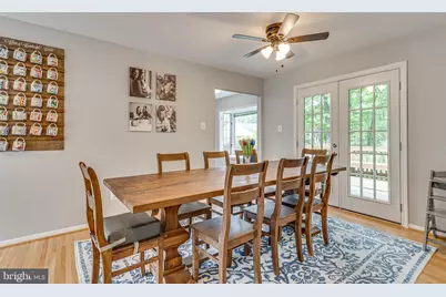 8307 Carrleigh Parkway, Springfield, VA 22152 - Photo 6