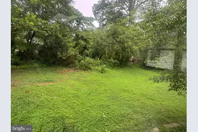 4046 Elizabeth Lane, Fairfax, VA 22032 - Photo 2