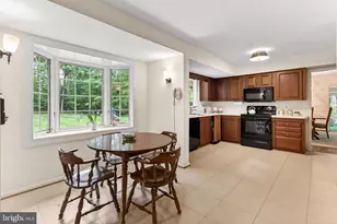 9507 Arnon Chapel Rd, Great Falls, VA 22066 - Photo 22