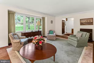 9507 Arnon Chapel Rd, Great Falls, VA 22066 - Photo 10