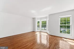 2709 Baronhurst Dr, Vienna, VA 22181 - Photo 10