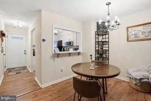 6320 Chimney Wood Ct, Alexandria, VA 22306 - Photo 10