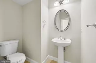 8046 Reserve Way, Vienna, VA 22182 - Photo 28