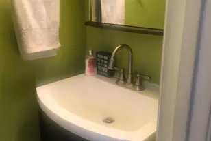 8424 Lazy Creek Ct, Springfield, VA 22153 - Photo 6
