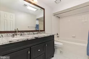 12241 Fairfield House Dr, Fairfax, VA 22033 - Photo 28