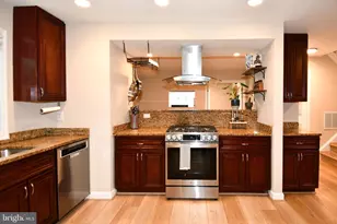 13703 Lynncroft Dr, Chantilly, VA 20151 - Photo 8