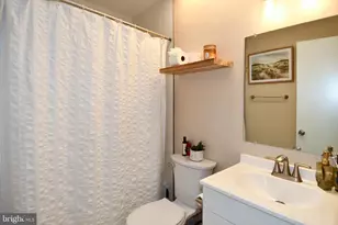 13703 Lynncroft Dr, Chantilly, VA 20151 - Photo 28
