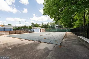 14422 Golden Oak Ct, Centreville, VA 20121 - Photo 28
