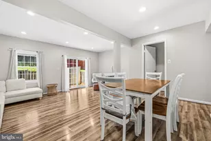 5002 McFarland Dr, Fairfax, VA 22032 - Photo 8